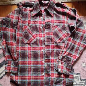Vintage Levis Red Teal Brown Plaid Flannel Button Down Shirt Made In Canada